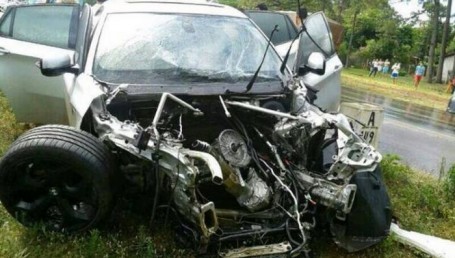 El futbolista Iturbe destruyó su camioneta en un choque, resultó ileso
