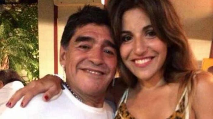 Maradona contra Icardi: \"En mi época íbamos a las piñas\"