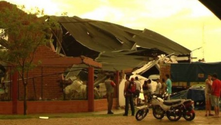 Un tornado provocó un desastre en Chajarí
