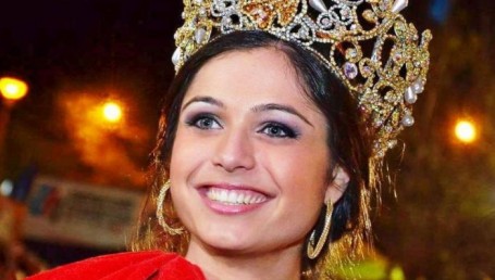 Andrea Rzepeki es la nueva Reina del Carnaval