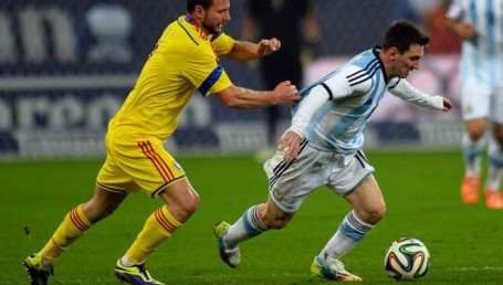 Argentina tuvo una pálida actuación frente a Rumania, con un inspirado Romero