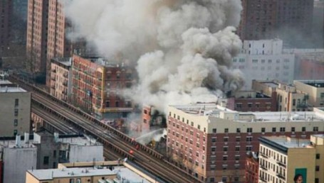Explosión causa al menos dos muertos en Nueva York