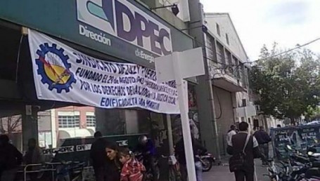 DPEC: Gobierno y operarios llegan a un preacuerdo