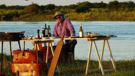 El chef internacional Francis Mallmann visitó los Esteros del Iberá 