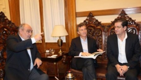 Macri visitó a Colombi y almorzó con correntinos