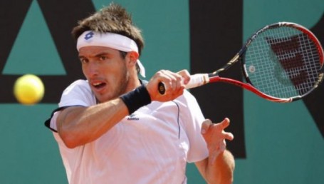 Wimbledon: Mayer se luce en césped y pasó a octavos