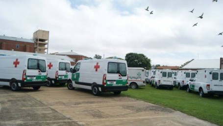 El Gobernador entregará 28 ambulancias para hospitales del interior 