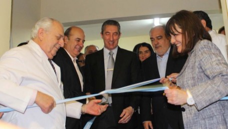 Inauguraron el nuevo servicio de oncología en el Hospital Vidal, "modelo a seguir" en la región