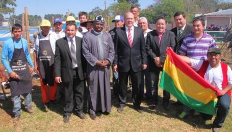 Canteros en Santa Rosa: "Celebramos con el embajador de Nigeria como símbolo de integración"
