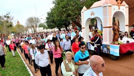 Canteros en La Cruz: propuso revalorizar el legado jesuítico y “proyectarlo al futuro”