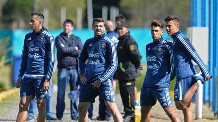 La selección argentina volvió a entrenarse y Bauza planea cambios para jugar ante Venezuela