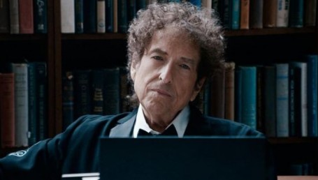 Bob Dylan, galardonado con el Nobel de Literatura