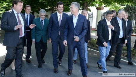 Macri recibió a gobernadores para tratar la Reforma electoral