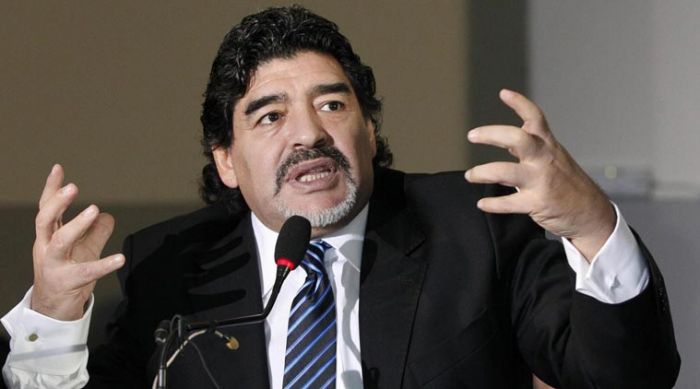 Diego Maradona: "A la AFA hay que meterle una granada y hacerla toda nueva"