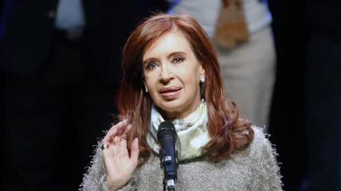 CFK: "Voten por ustedes mismos para defenderse"