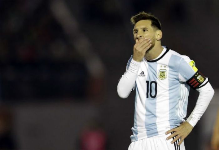 Argentina empató con Uruguay y sigue en repechaje