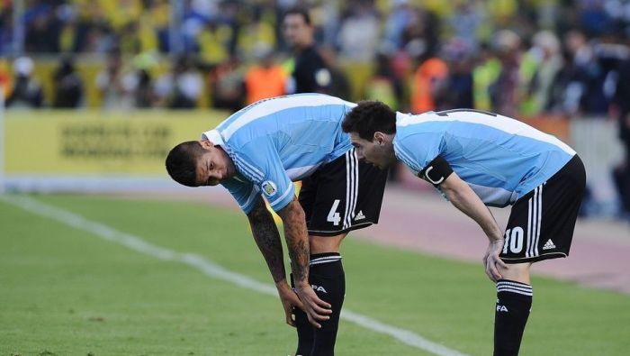 Argentina juega a todo o nada ante Ecuador