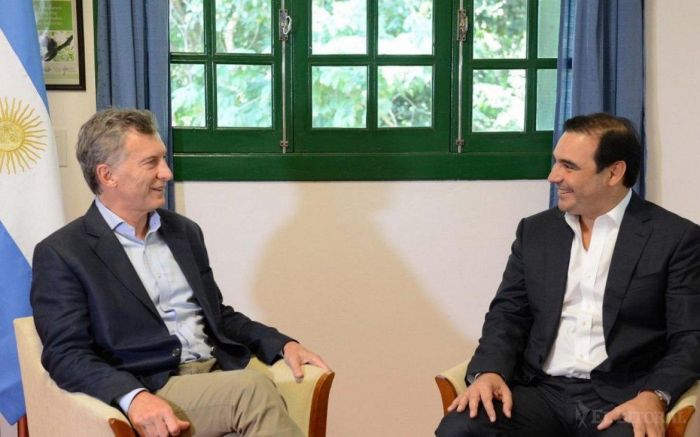 Macri vuelve a Corrientes a buscar una foto cicatrizante
