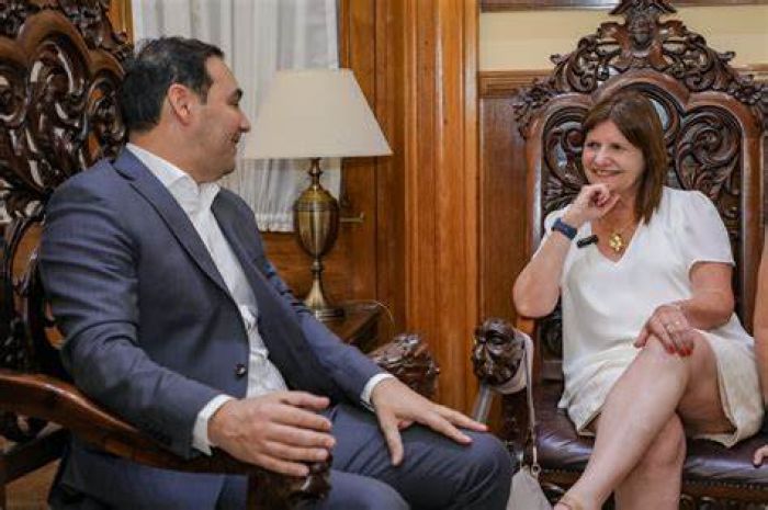 Patricia Bullrich se reunió con Gustavo Valdés: “Tiene orden económico y social, lo que queremos para la Argentina”
